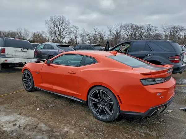 1G1FD1RS7J0157348 2018 CHEVROLET CAMARO - Image 2