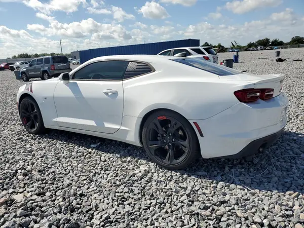 1G1FD1RS7M0107103 2021 CHEVROLET CAMARO - Image 2