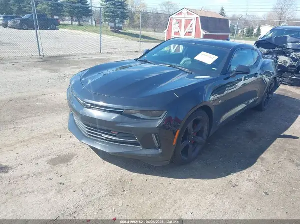 1G1FD1RS8J0144351 2018 CHEVROLET CAMARO - Image 2