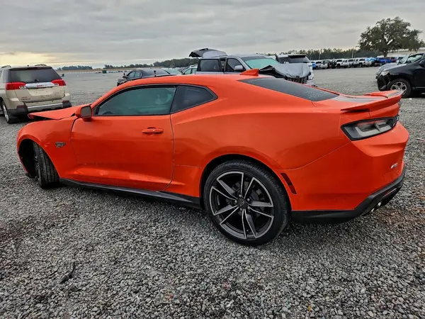 1G1FD1RS8J0171114 2018 CHEVROLET CAMARO - Image 2