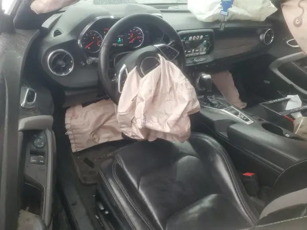 1G1FD1RS8J0190018 2018 CHEVROLET CAMARO - Image 8