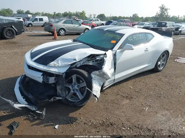 1G1FD1RS9G0154105 2016 CHEVROLET CAMARO - Image 2