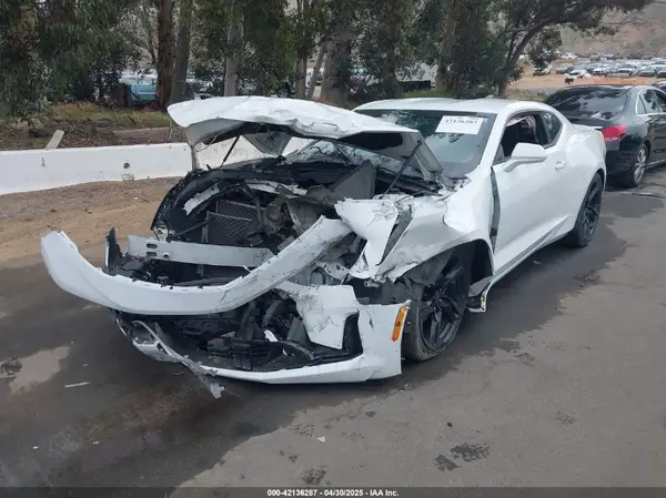 1G1FD1RS9M0136909 2021 CHEVROLET CAMARO - Image 2