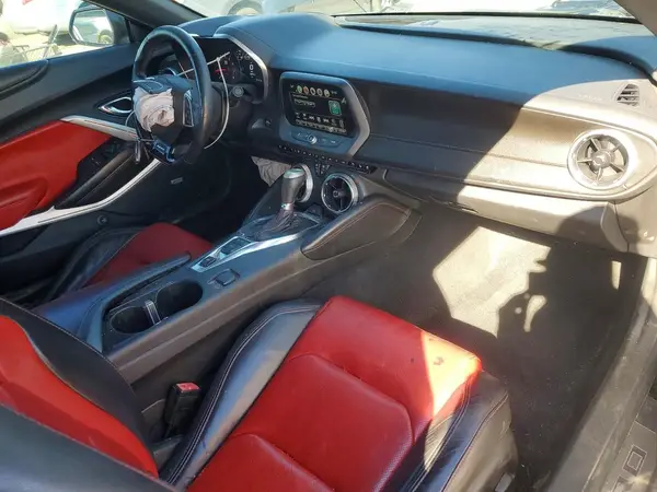 1G1FD1RSXH0108476 2017 CHEVROLET CAMARO - Image 8