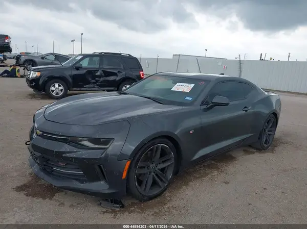 1G1FD1RSXH0170816 2017 CHEVROLET CAMARO - Image 2