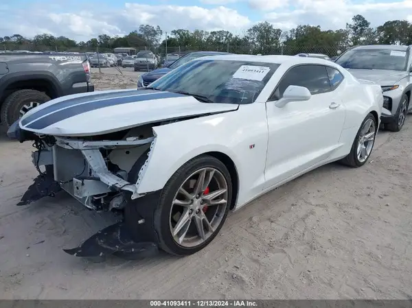 1G1FD1RSXL0101827 2020 CHEVROLET CAMARO - Image 2