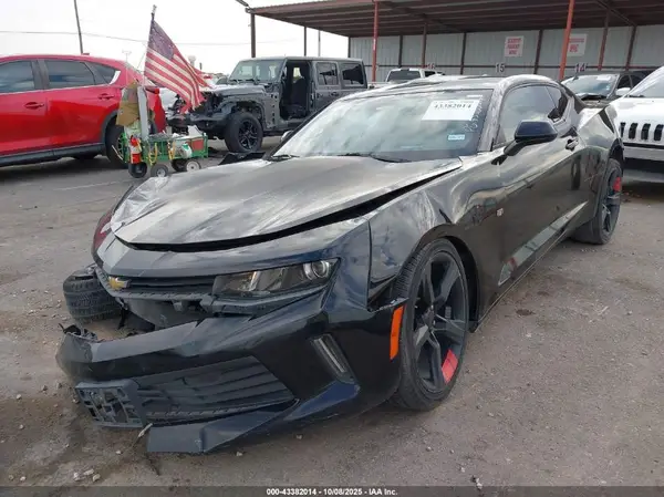 1G1FD1RX0J0142895 2018 CHEVROLET CAMARO - Image 2