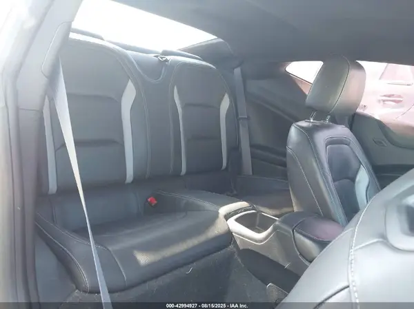 1G1FD1RX1H0167010 2017 CHEVROLET CAMARO - Image 8