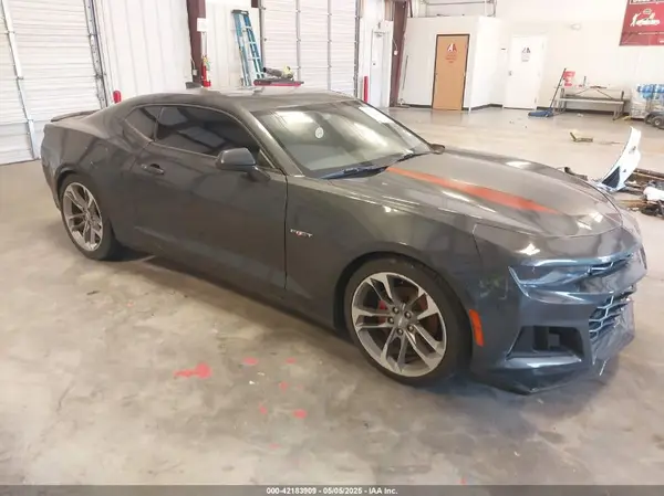 1G1FD1RX2H0204047 2017 CHEVROLET CAMARO - Image 1