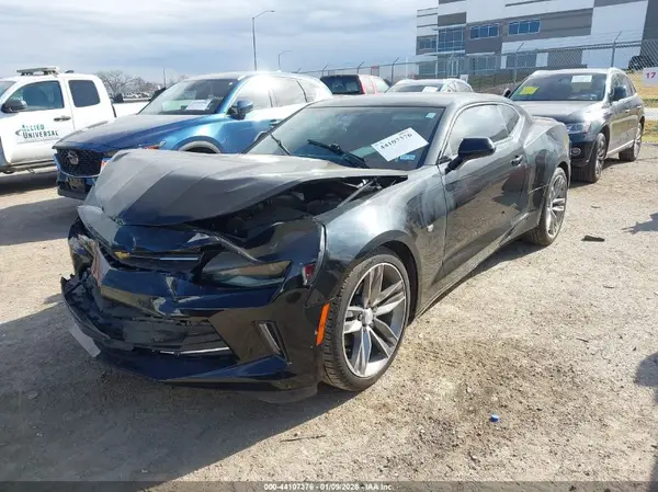 1G1FD1RX3J0107817 2018 CHEVROLET CAMARO - Image 2