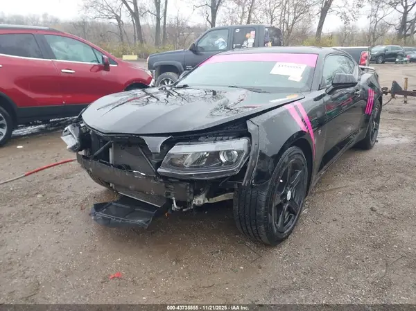 1G1FD1RX7H0130172 2017 CHEVROLET CAMARO - Image 2