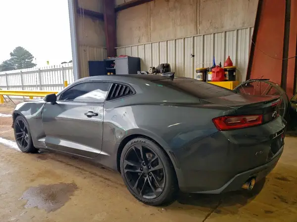 1G1FD1RX7H0136649 2017 CHEVROLET CAMARO - Image 2