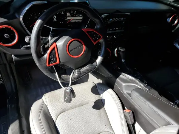 1G1FD1RX7H0139423 2017 CHEVROLET CAMARO - Image 8