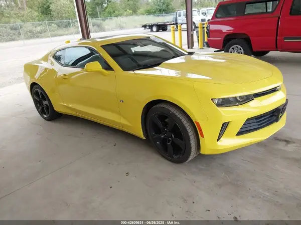1G1FD1RX7H0141320 2017 CHEVROLET CAMARO - Image 1