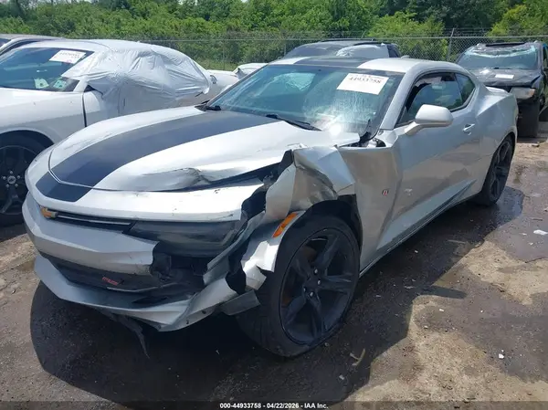 1G1FD1RX8H0140158 2017 CHEVROLET CAMARO - Image 2