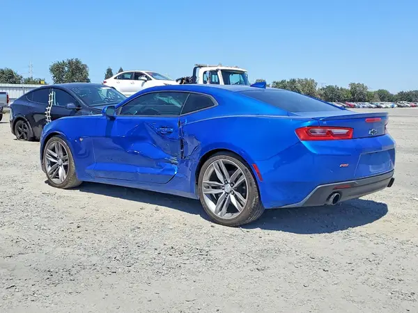 1G1FD1RXXH0164302 2017 CHEVROLET CAMARO - Image 2
