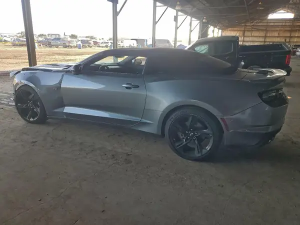 1G1FD3DS7L0107703 2020 CHEVROLET CAMARO - Image 2