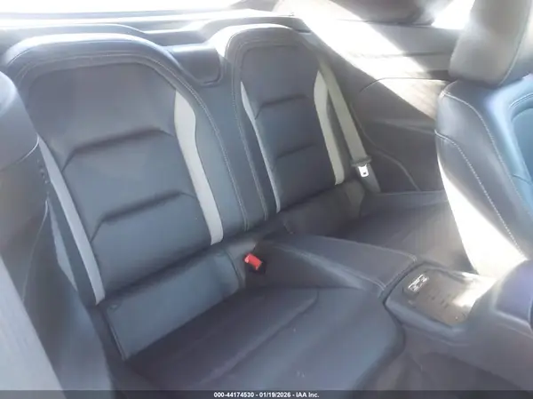 1G1FD3DSXJ0105621 2018 CHEVROLET CAMARO - Image 8