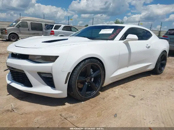 1G1FE1R70G0178401 2016 CHEVROLET CAMARO - Image 2