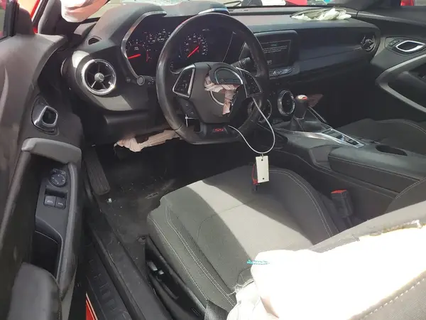 1G1FE1R70J0190104 2018 CHEVROLET CAMARO - Image 8