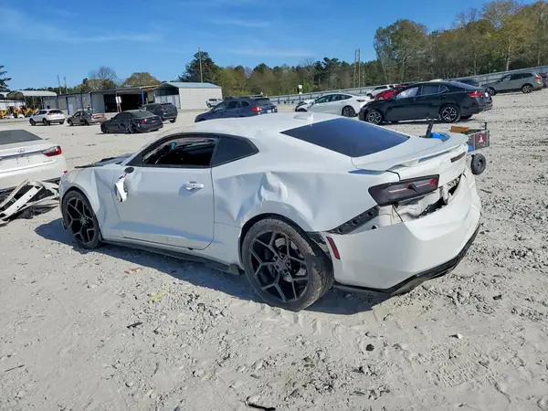 1G1FE1R71G0175085 2016 CHEVROLET CAMARO - Image 2