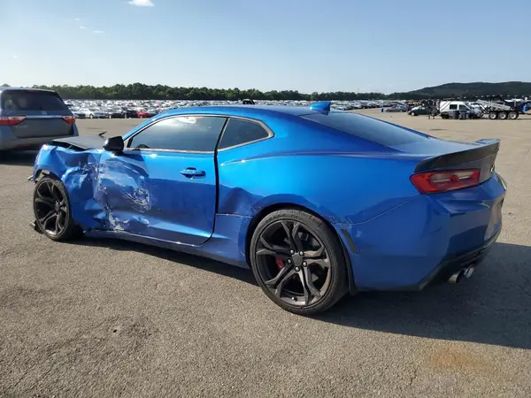 1G1FE1R71J0169780 2018 CHEVROLET CAMARO - Image 2