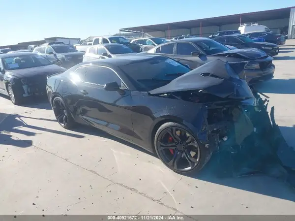1G1FE1R71J0177037 2018 CHEVROLET CAMARO - Image 1