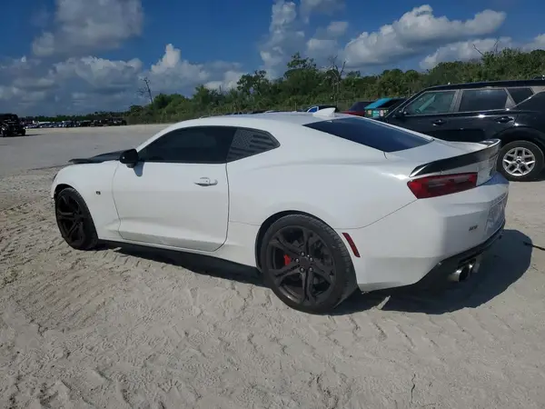 1G1FE1R72H0178076 2017 CHEVROLET CAMARO - Image 2