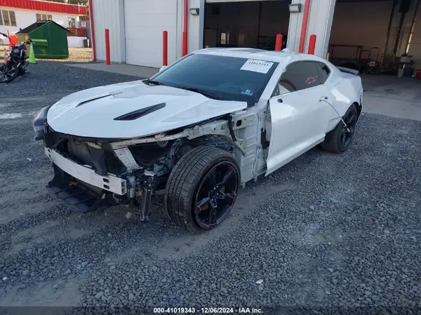 1G1FE1R72H0189157 2017 CHEVROLET CAMARO - Image 2