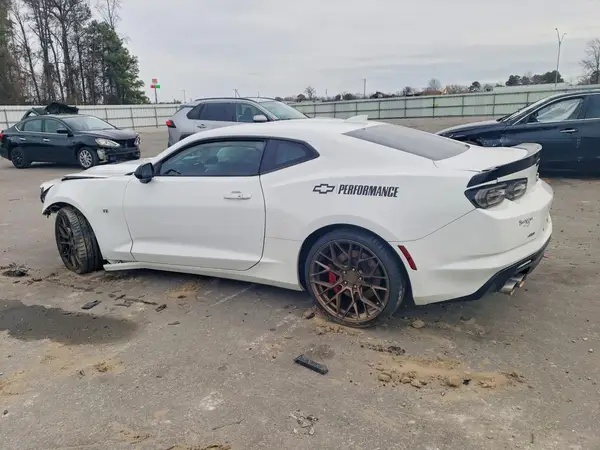 1G1FE1R72K0118516 2019 CHEVROLET CAMARO - Image 2