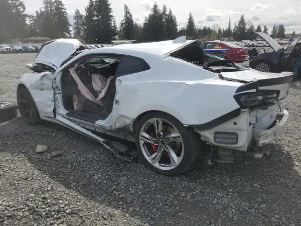 1G1FE1R72K0121190 2019 CHEVROLET CAMARO - Image 2