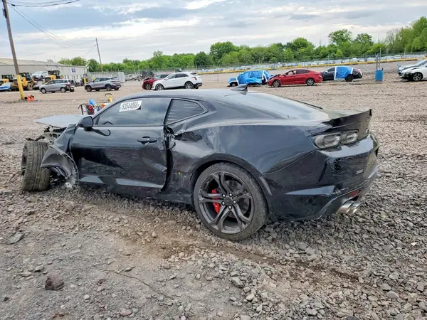 1G1FE1R72K0156862 2019 CHEVROLET CAMARO - Image 2