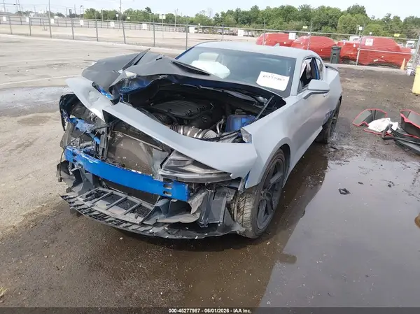 1G1FE1R73H0165532 2017 CHEVROLET CAMARO - Image 2