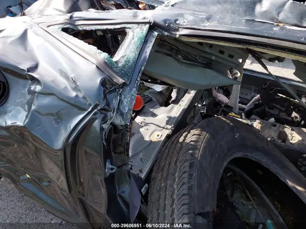 1G1FE1R73H0167636 2017 CHEVROLET CAMARO - Image 8