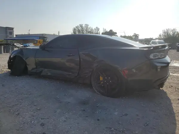 1G1FE1R73H0212509 2017 CHEVROLET CAMARO - Image 2
