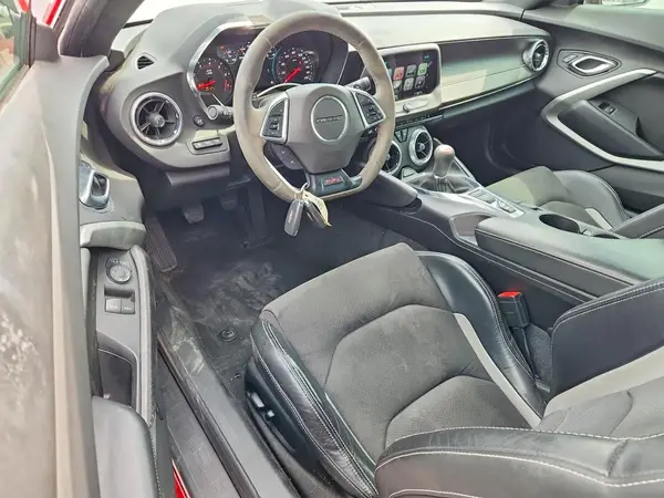 1G1FE1R73J0117650 2018 CHEVROLET CAMARO - Image 8