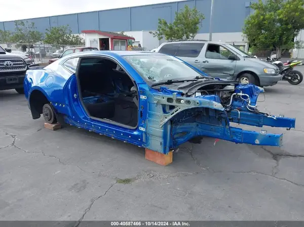 1G1FE1R73J0142354 2018 CHEVROLET CAMARO - Image 1