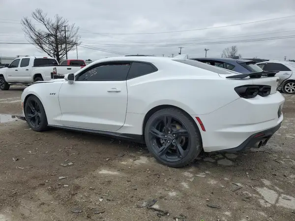 1G1FE1R73M0105700 2021 CHEVROLET CAMARO - Image 2