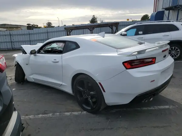 1G1FE1R74H0117876 2017 CHEVROLET CAMARO - Image 2