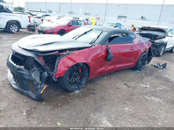 1G1FE1R74J0111632 2018 CHEVROLET CAMARO - Image 2