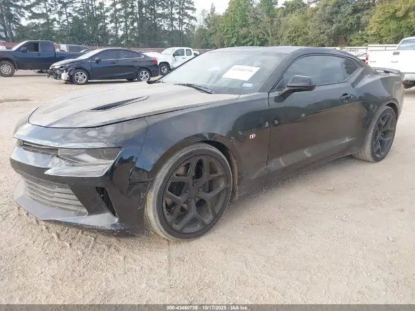 1G1FE1R75H0144813 2017 CHEVROLET CAMARO - Image 2