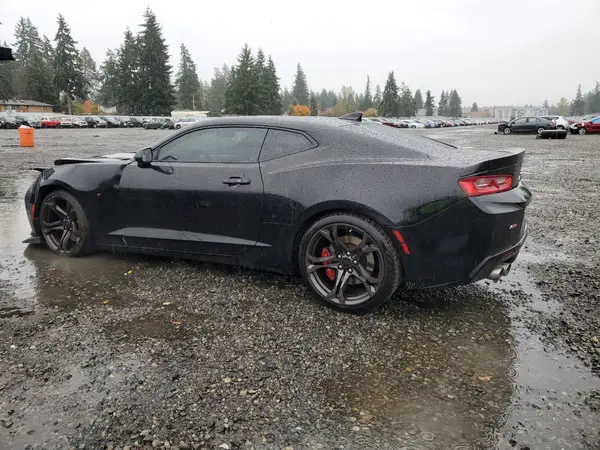 1G1FE1R75J0111400 2018 CHEVROLET CAMARO - Image 2