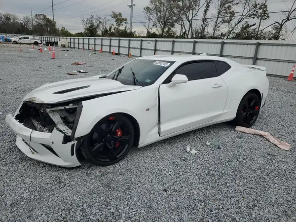 1G1FE1R76H0169591 2017 CHEVROLET CAMARO - Image 1