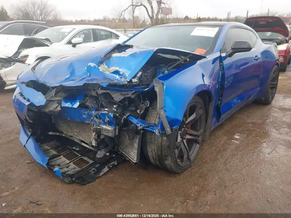 1G1FE1R76H0172605 2017 CHEVROLET CAMARO - Image 2