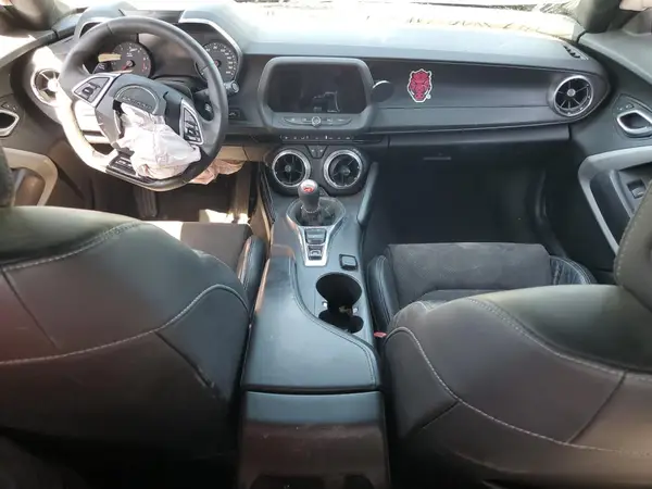 1G1FE1R76J0154398 2018 CHEVROLET CAMARO - Image 8