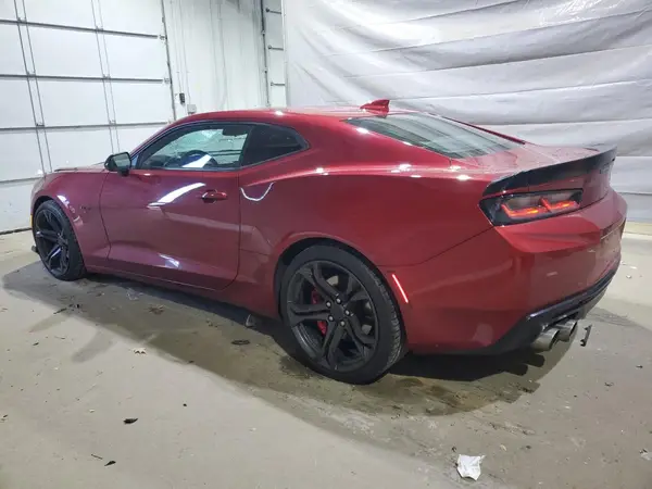 1G1FE1R76J0184453 2018 CHEVROLET CAMARO - Image 2