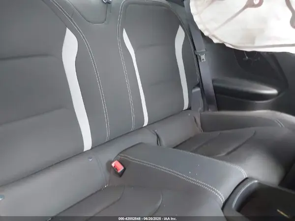 1G1FE1R77H0119878 2017 CHEVROLET CAMARO - Image 8