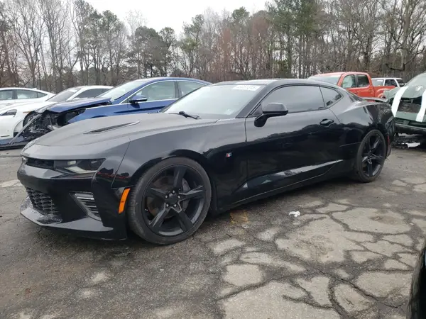 1G1FE1R77J0138033 2018 CHEVROLET CAMARO - Image 1