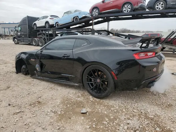 1G1FE1R77J0150442 2018 CHEVROLET CAMARO - Image 2