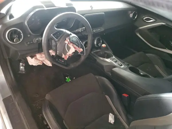 1G1FE1R78J0116283 2018 CHEVROLET CAMARO - Image 8
